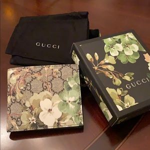 Authentic Gucci Wallet